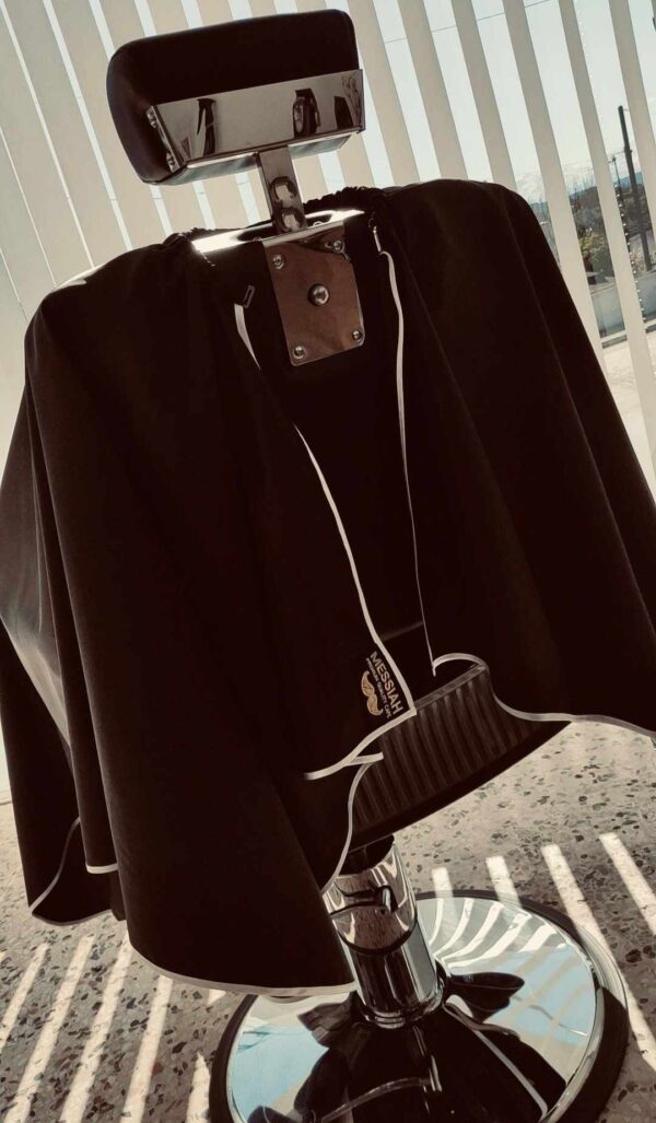 Black mat premium cape with white details - Image 5
