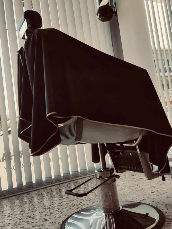 7) Black mat premium cape with gold details - Image 4