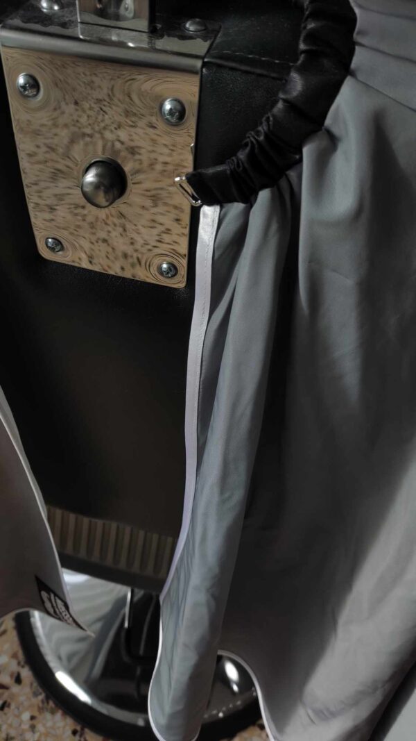 Custom handmade cape gray - Image 2
