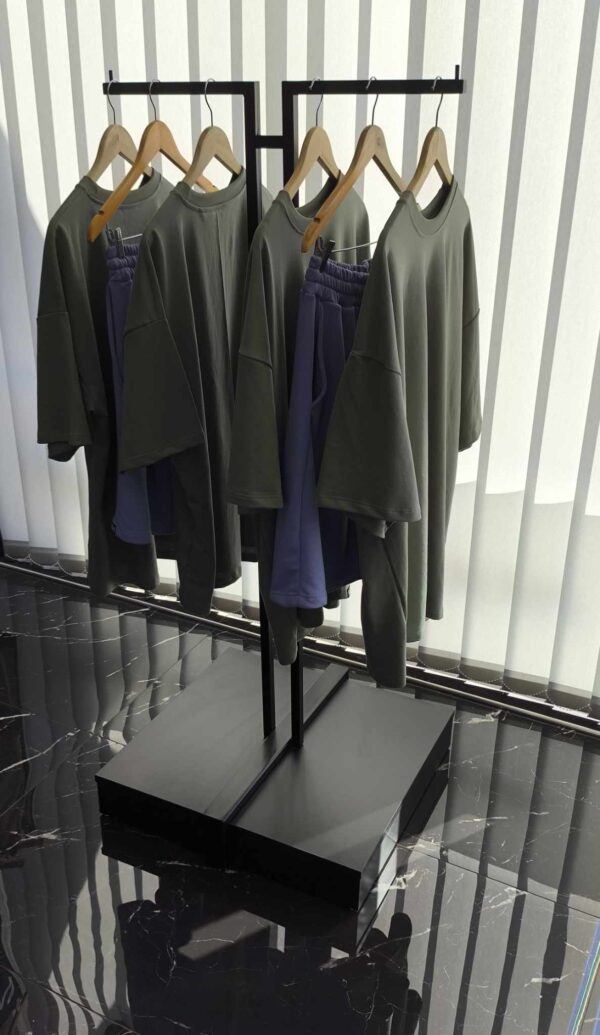 OVERSIZE Heavy Luxury Tee – Olive - Image 4