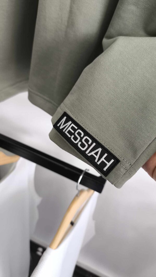 OVERSIZE Heavy Luxury Tee – Olive - Image 3
